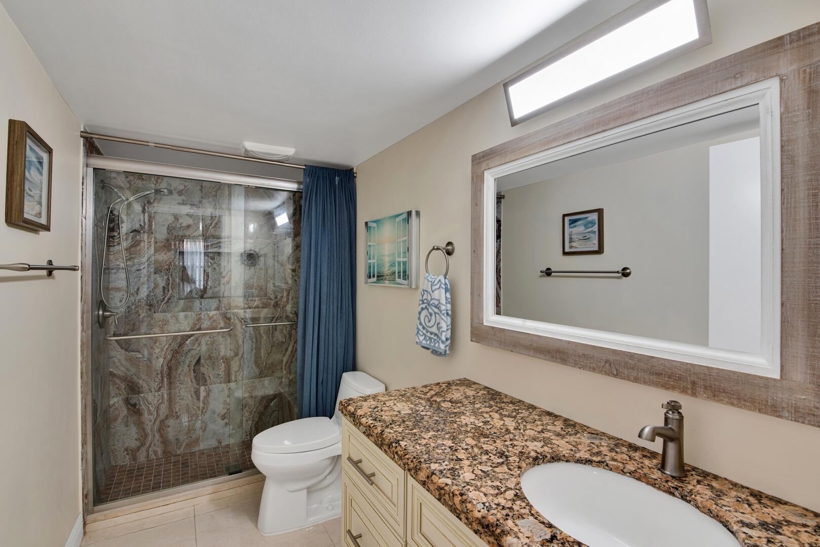 PALM CHASE LAKES - Residential