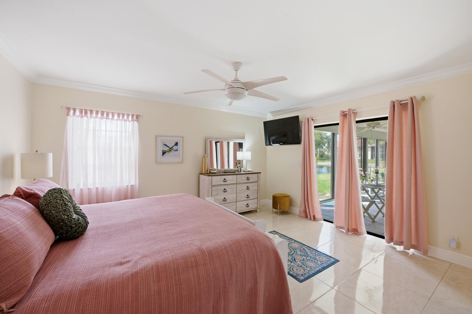 PALM CHASE LAKES - Residential