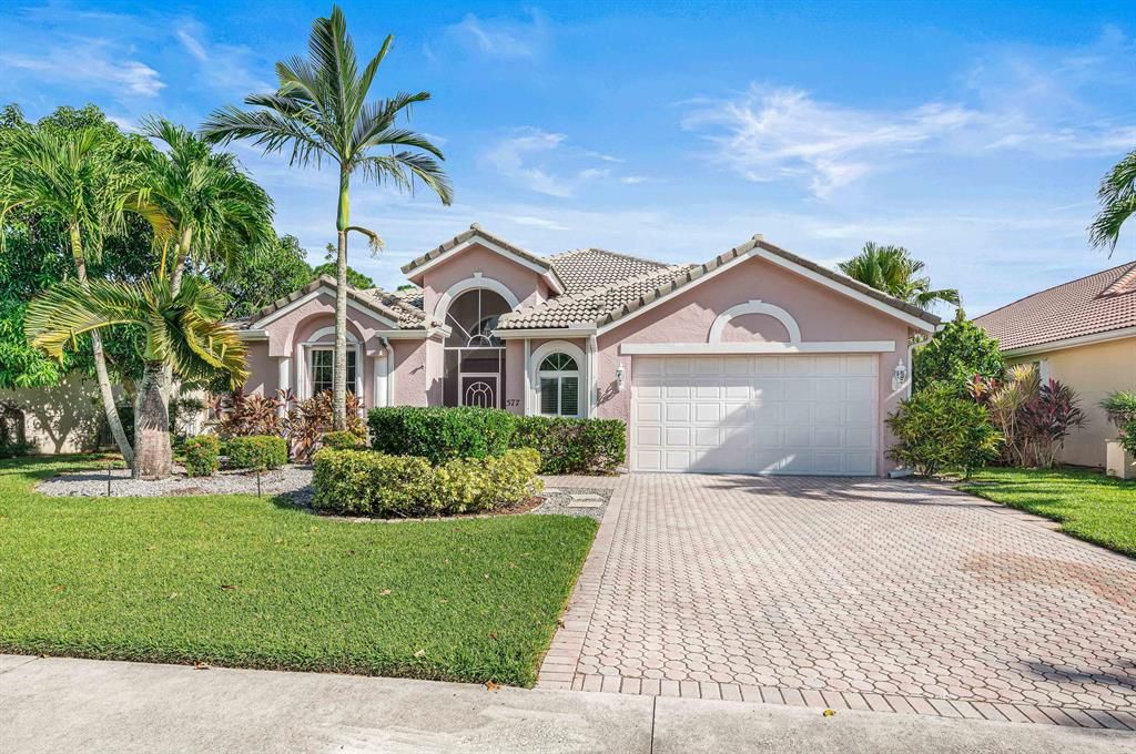 Photo of 577 SW Lake Charles Circle, Port Saint Lucie, FL 34986 (MLS # R10755073)