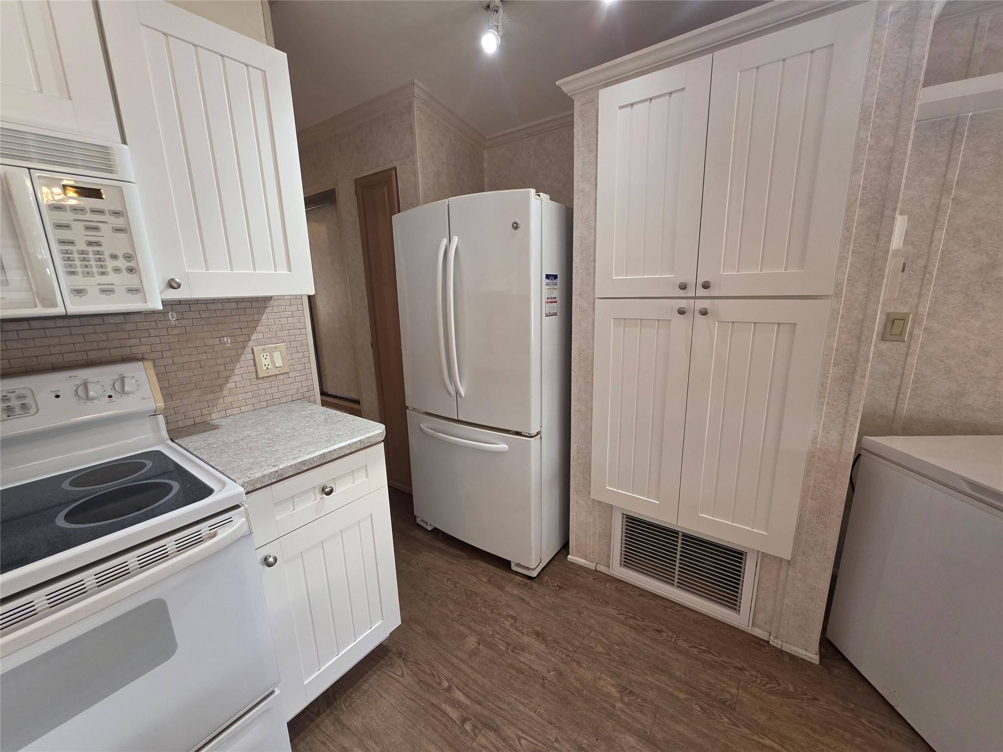 Ancient Oaks RV Residence - Residential