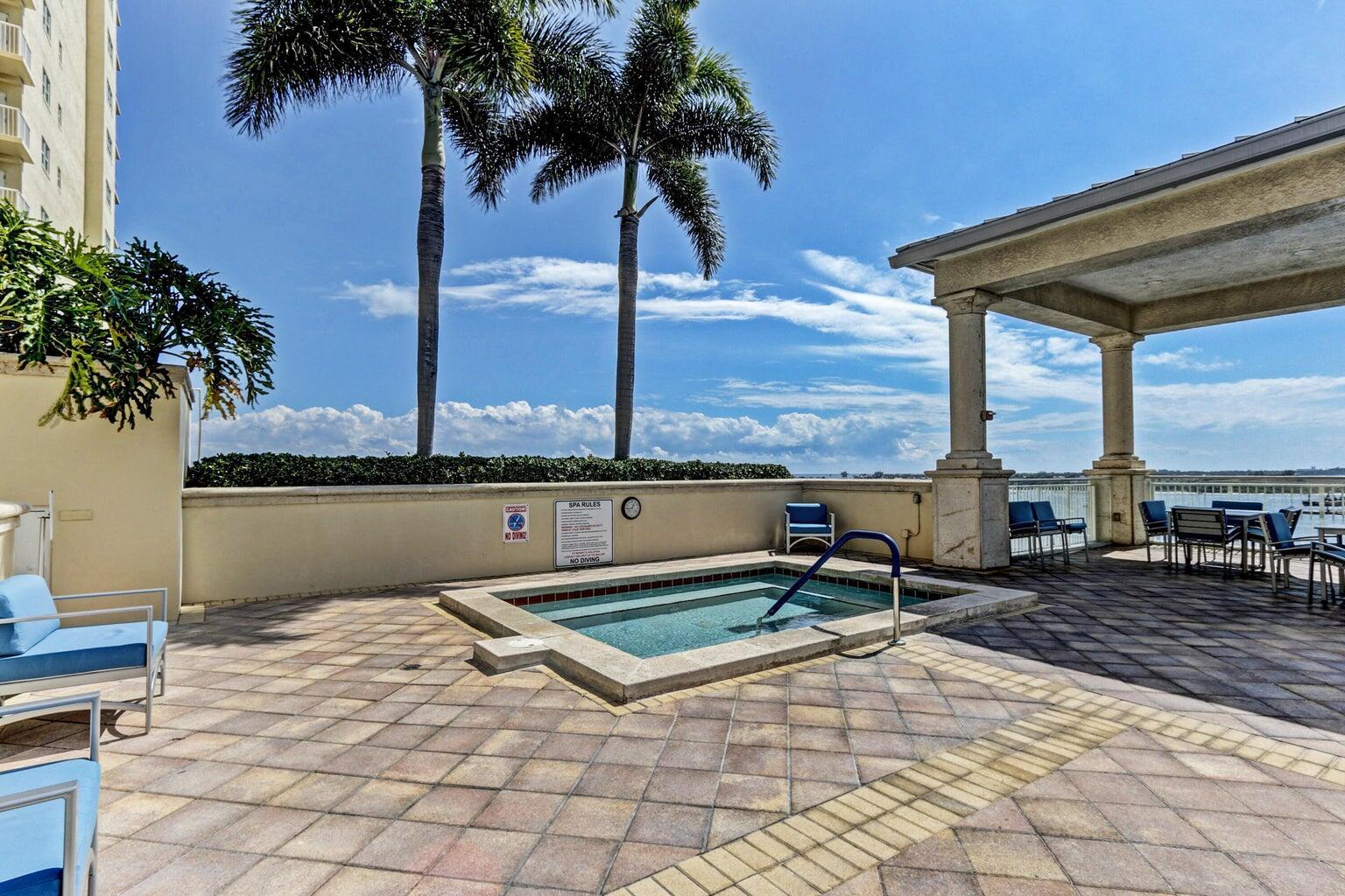 MARINA GRANDE RESORTS - Residential