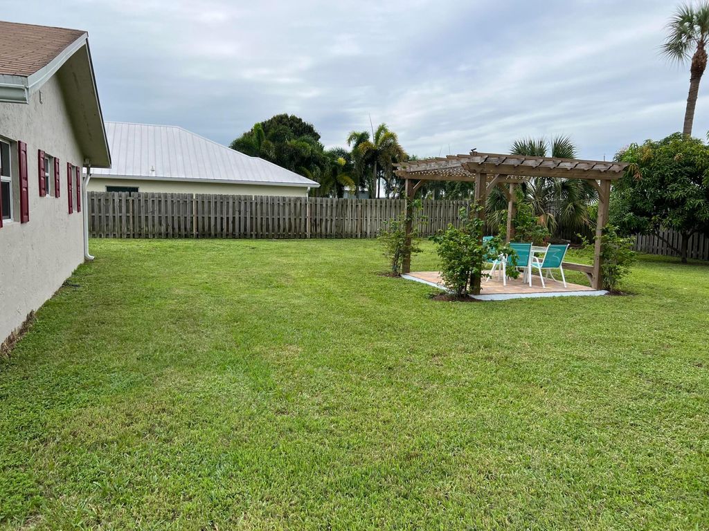 Photo of 17741 Carver Avenue, Jupiter, FL 33458 (MLS # R11111423)