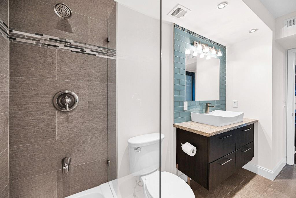 WHITE EGRET - Residential