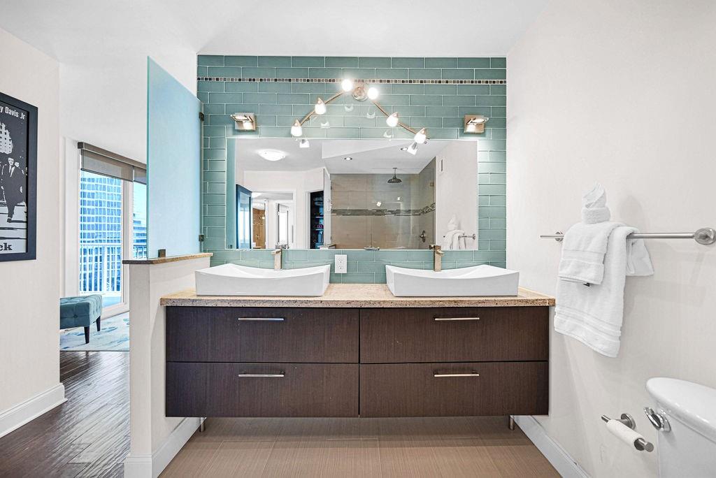 WHITE EGRET - Residential