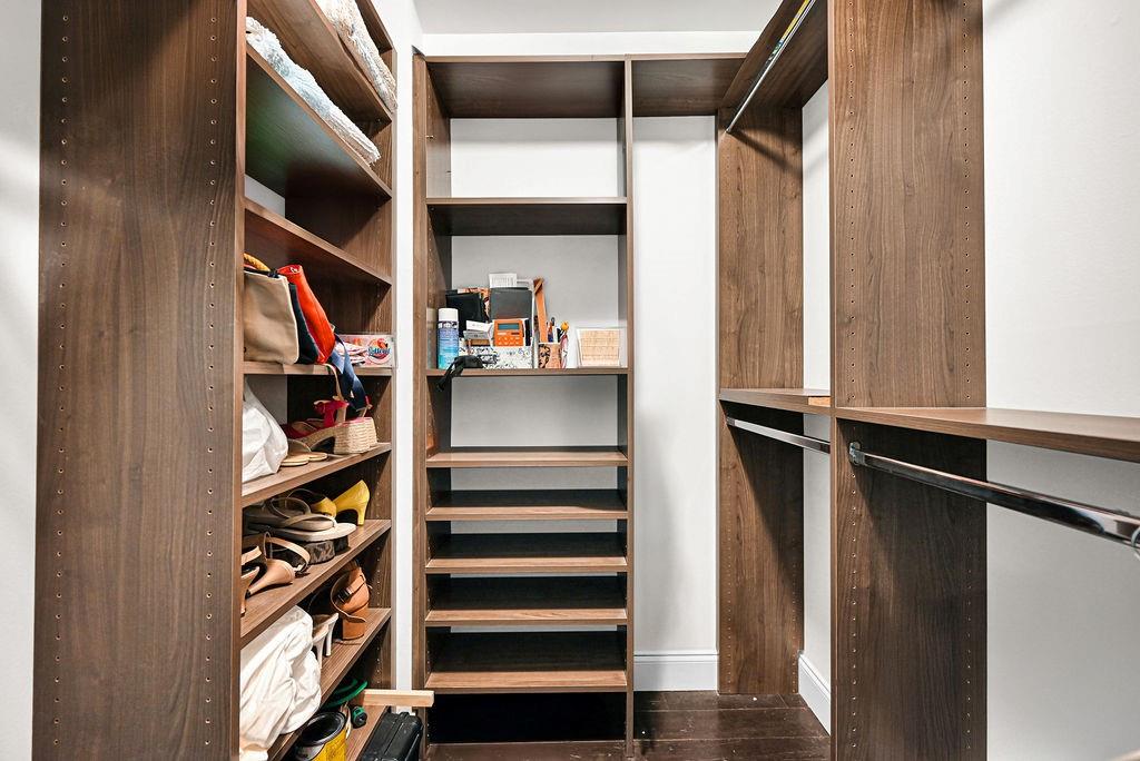 WHITE EGRET - Residential