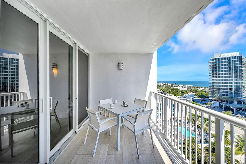 WHITE EGRET - Residential