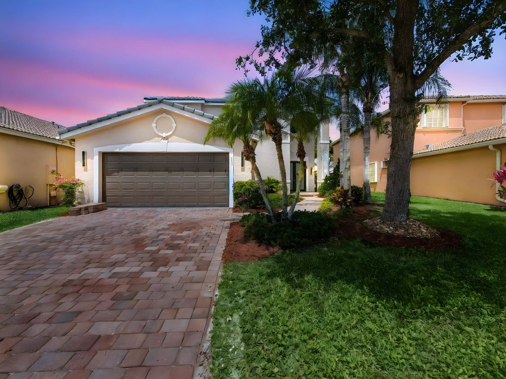 Photo of 7285 Via Luria, Lake Worth, FL 33467 (MLS # R11088267)
