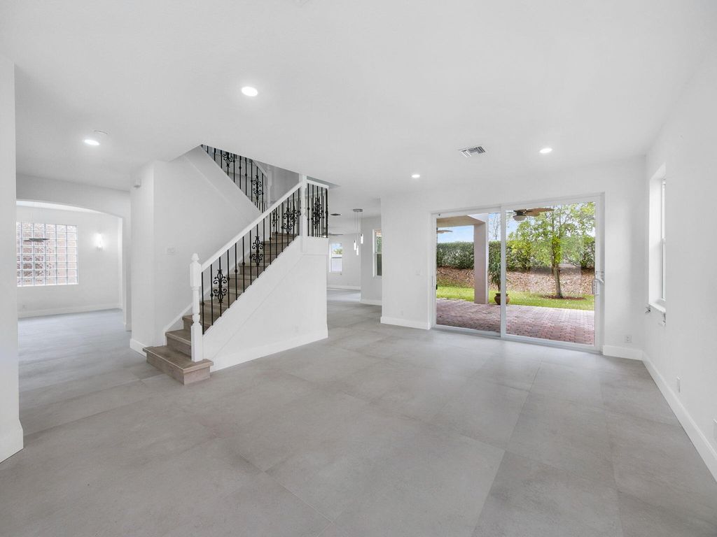 Photo of 7285 Via Luria, Lake Worth, FL 33467 (MLS # R11088267)