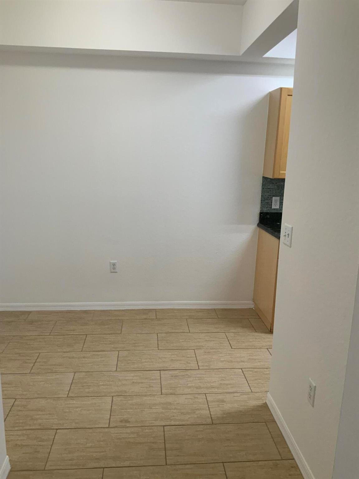 11011 Legacy Lane 204