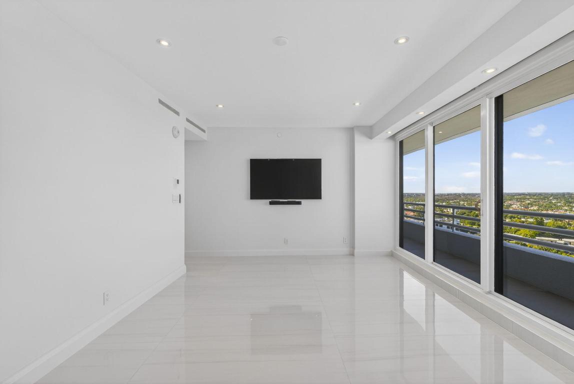 Addison - Residential