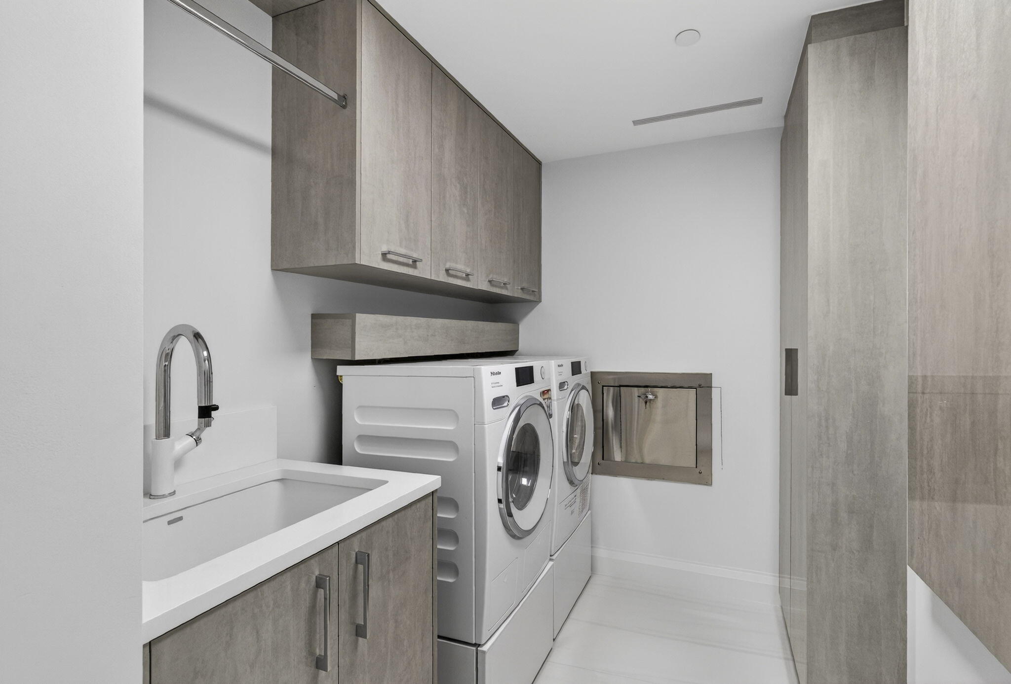 Addison - Residential