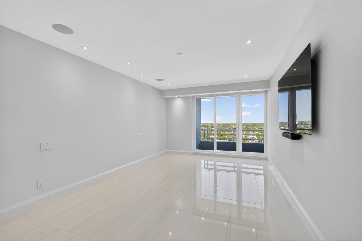 Addison - Residential