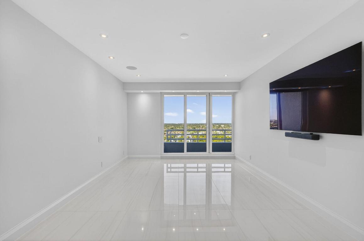 Addison - Residential