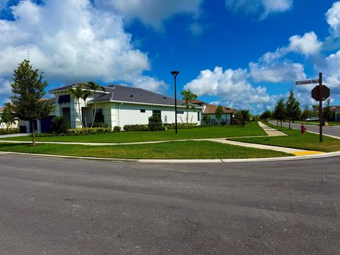 4907 Saint Armands Way Westlake FL 33470