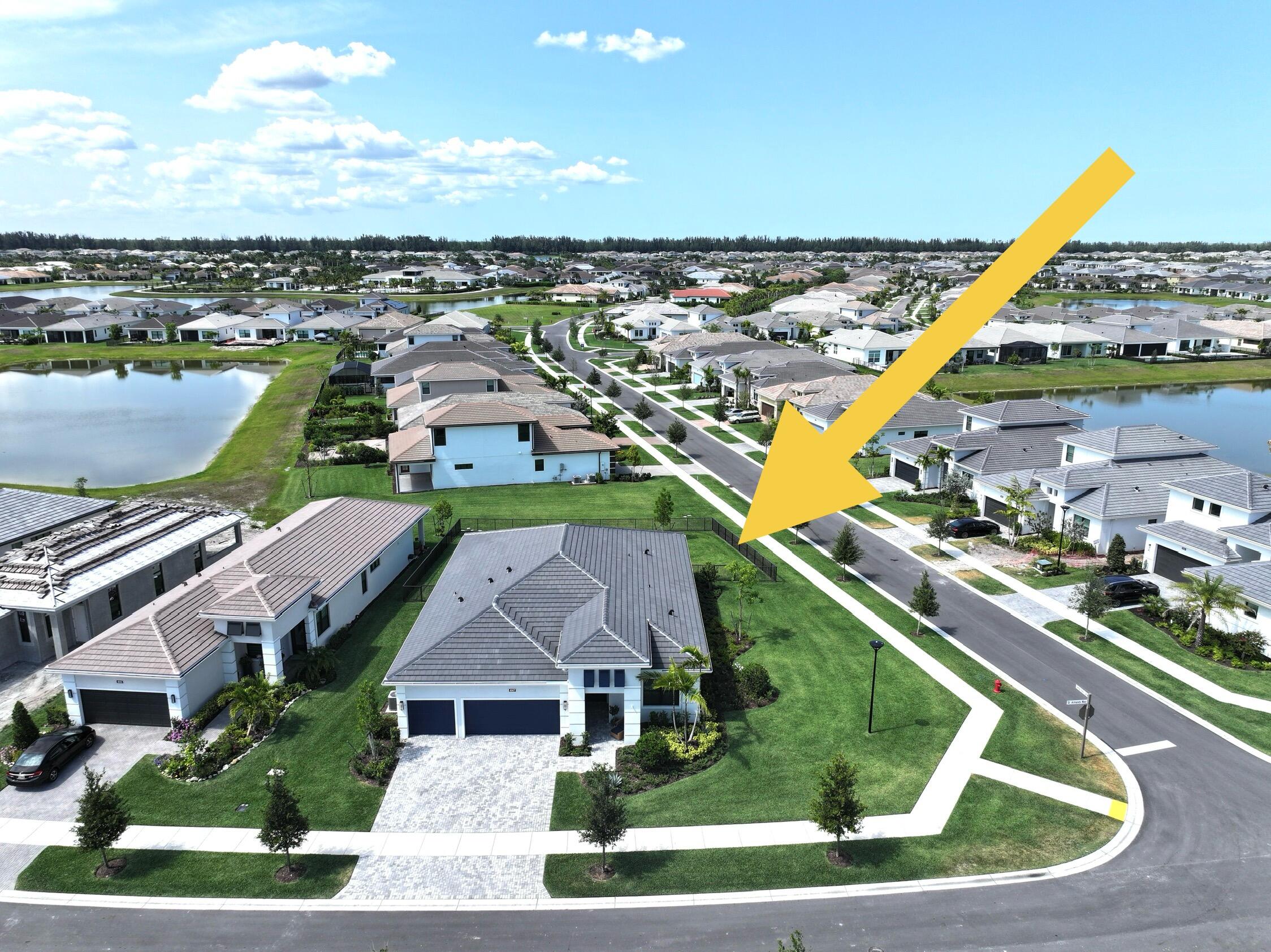 4907 Saint Armands Way