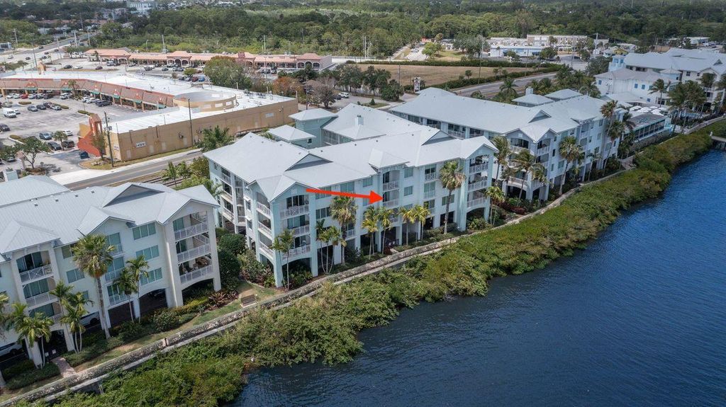 Photo of 815 NW Flagler Avenue #304, Stuart, FL 34994 (MLS # R10984005)