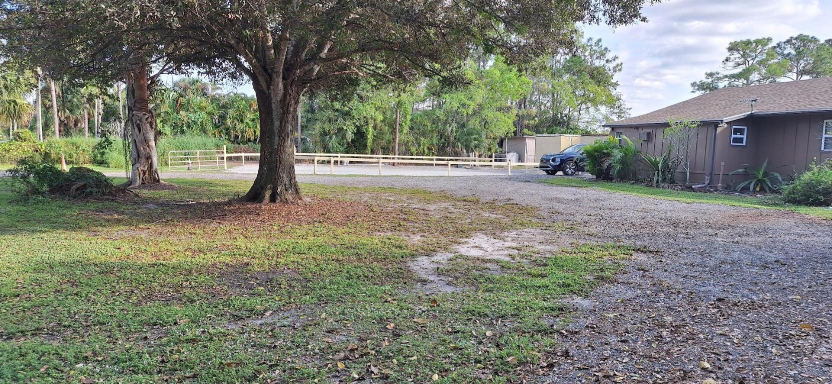 THE ACREAGE - Residential