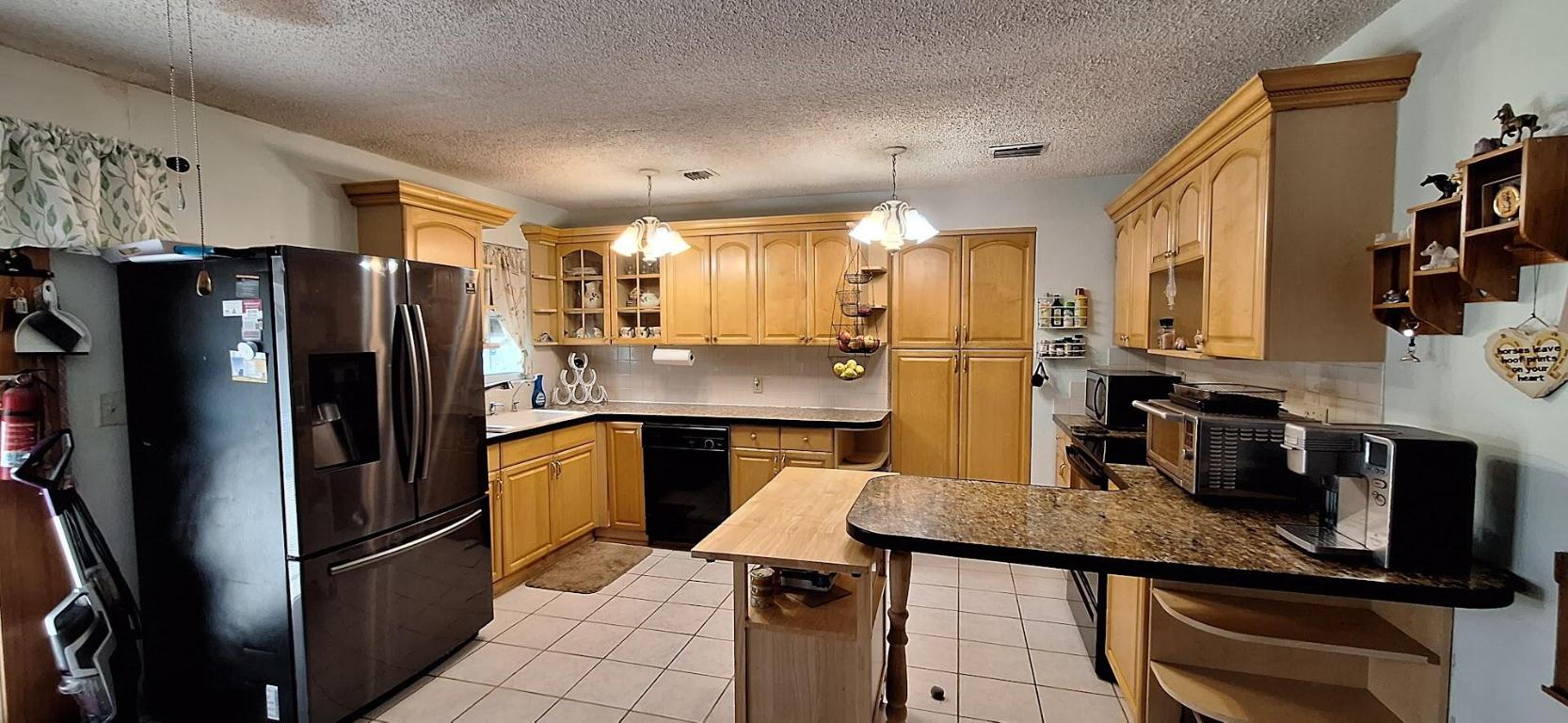 THE ACREAGE - Residential