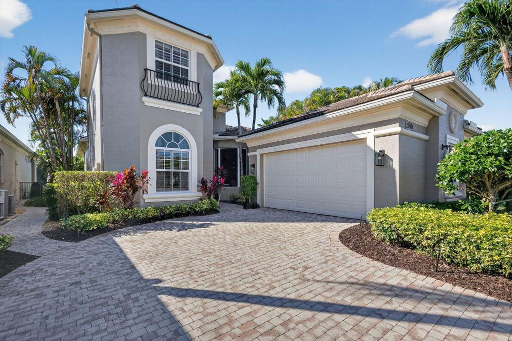 Photo of 274 Porto Vecchio Way, Palm Beach Gardens, FL 33418 (MLS # R11150476)