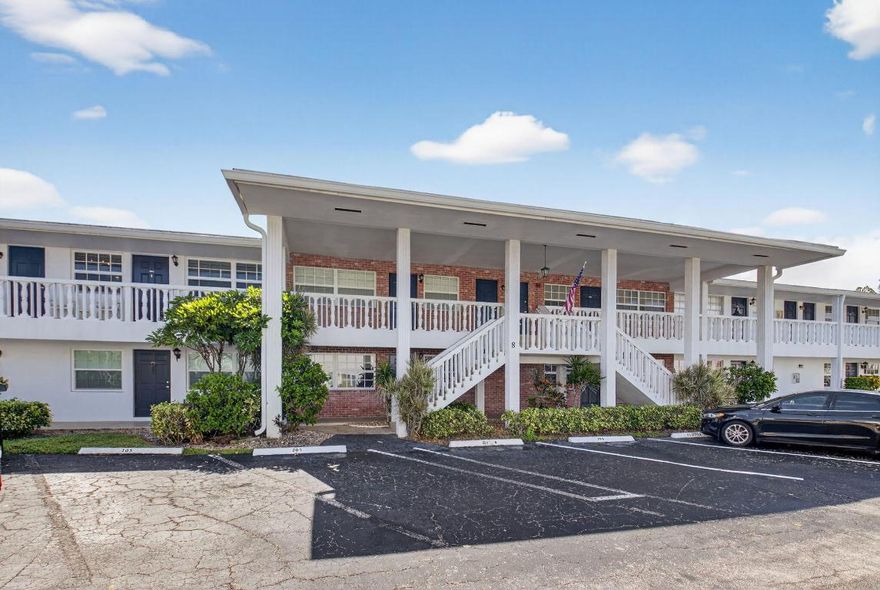 This is Paradise! CRC is locater in Ocean Ridge.