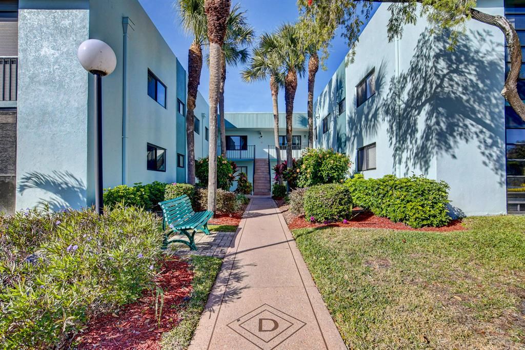 Photo of 15072 Ashland Place #131, Delray Beach, FL 33484 (MLS # R10690608)