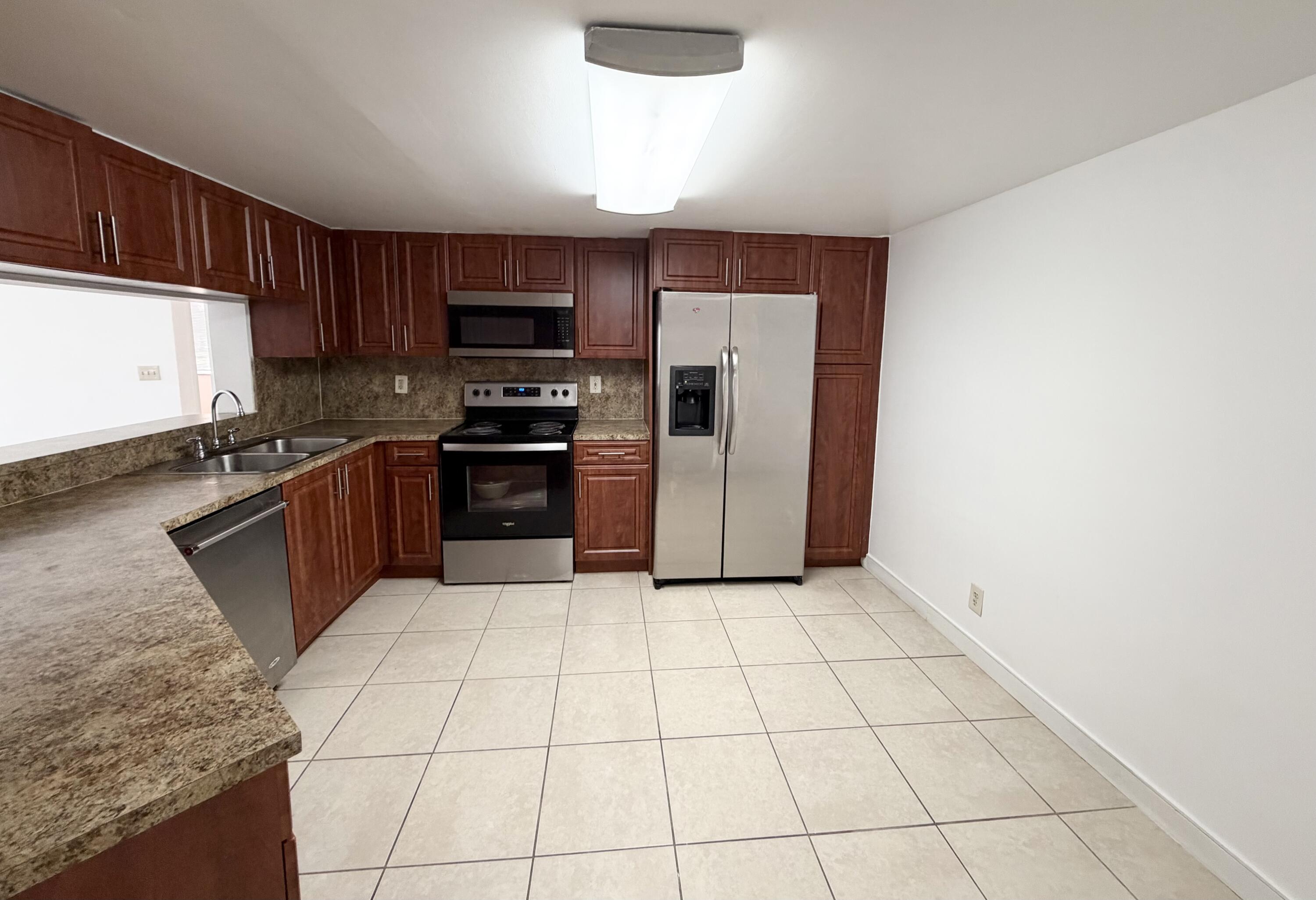 CITATION WAY CONDO - Residential Lease