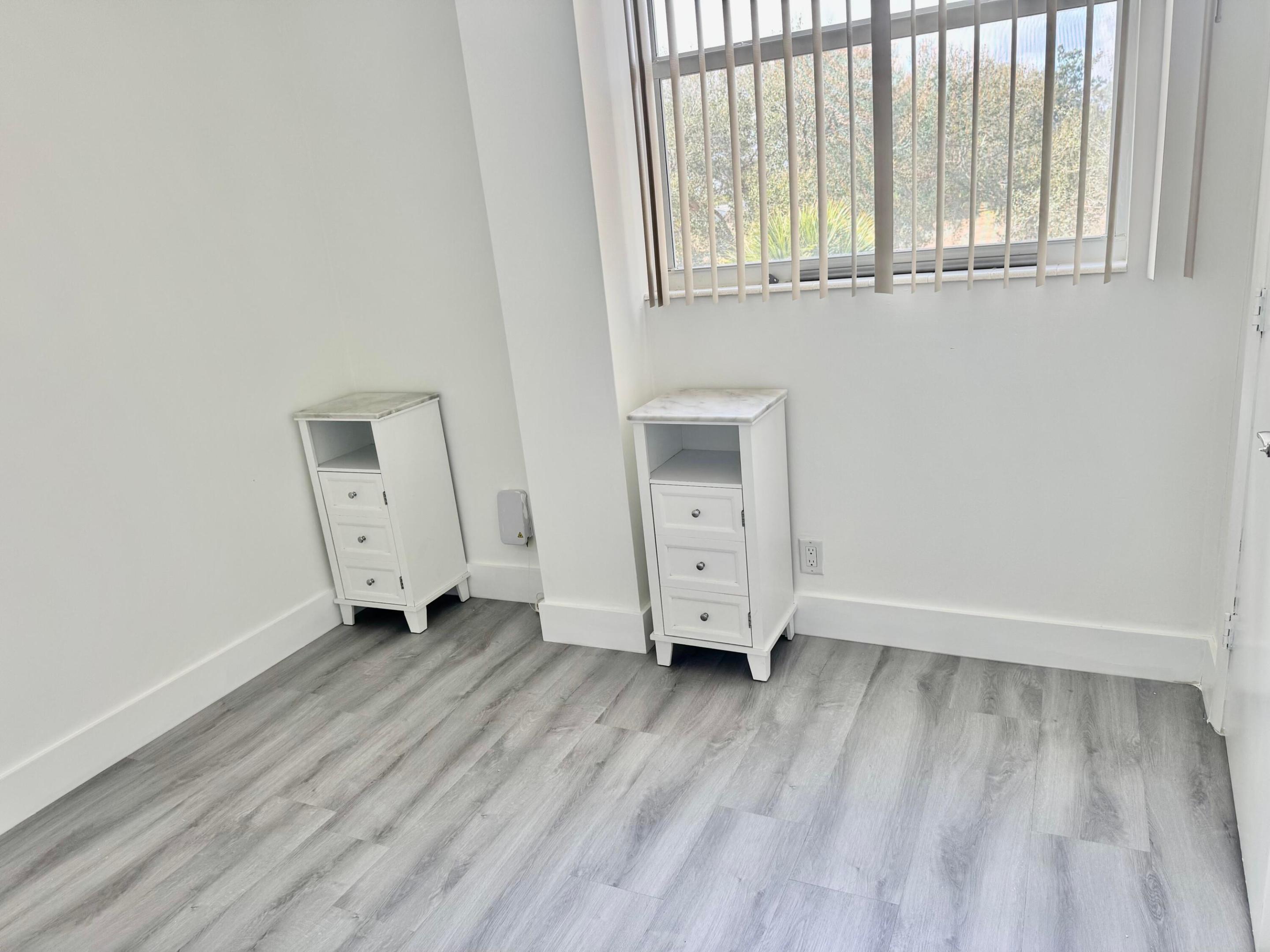 BOCA TEECA CONDO 4 - Residential Lease