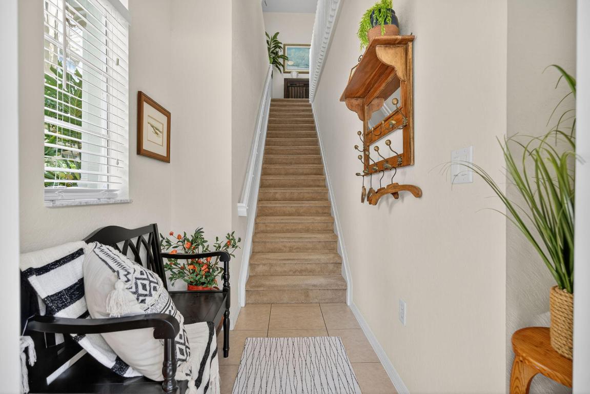 SANDPIPER COVE AT BOTANICA CONDO - Residential