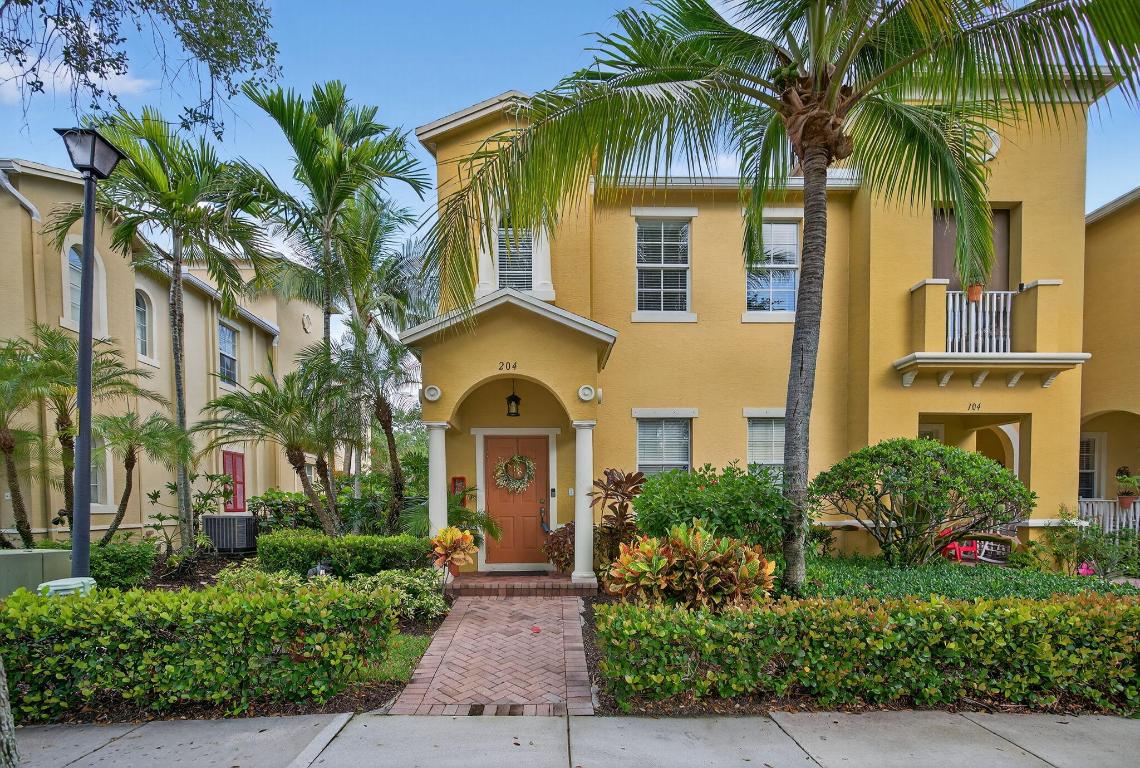 SANDPIPER COVE AT BOTANICA CONDO - Residential