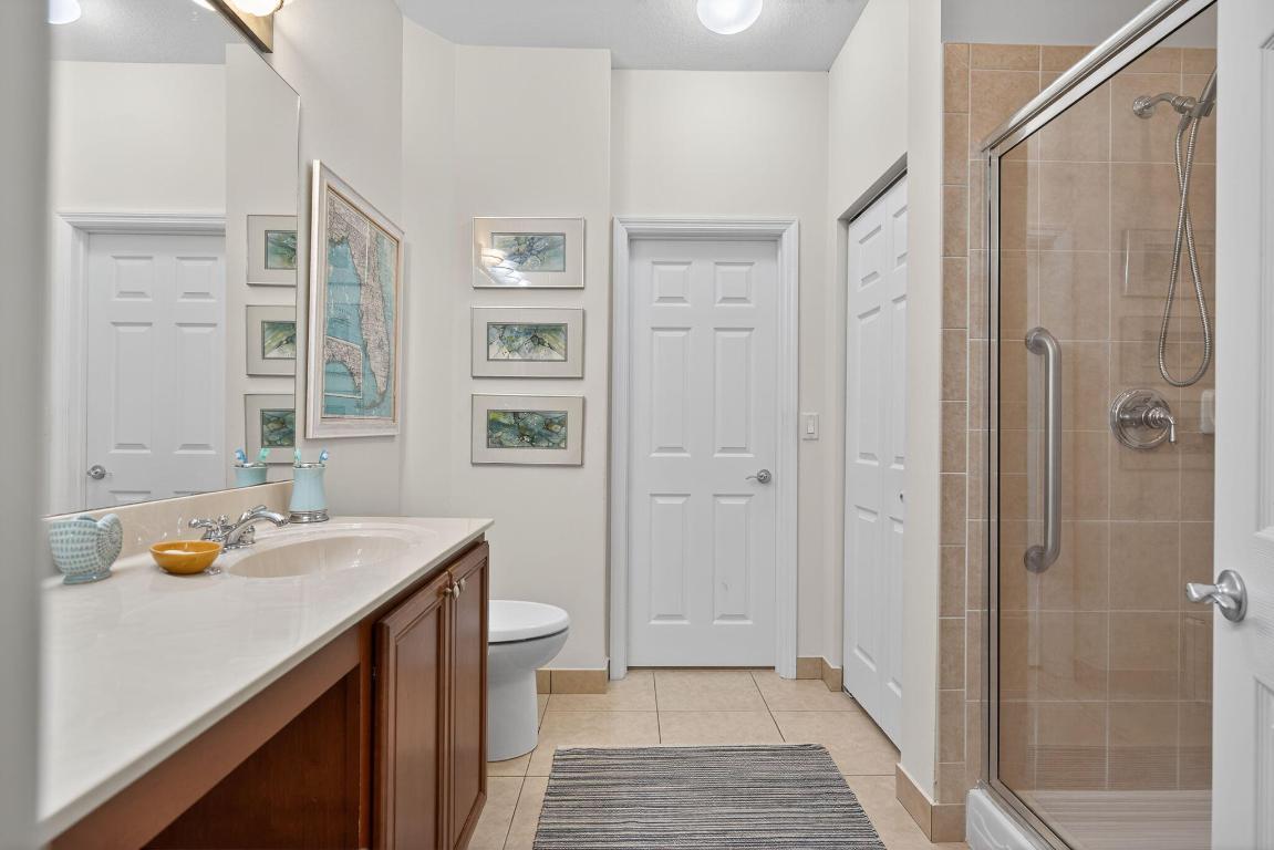 SANDPIPER COVE AT BOTANICA CONDO - Residential