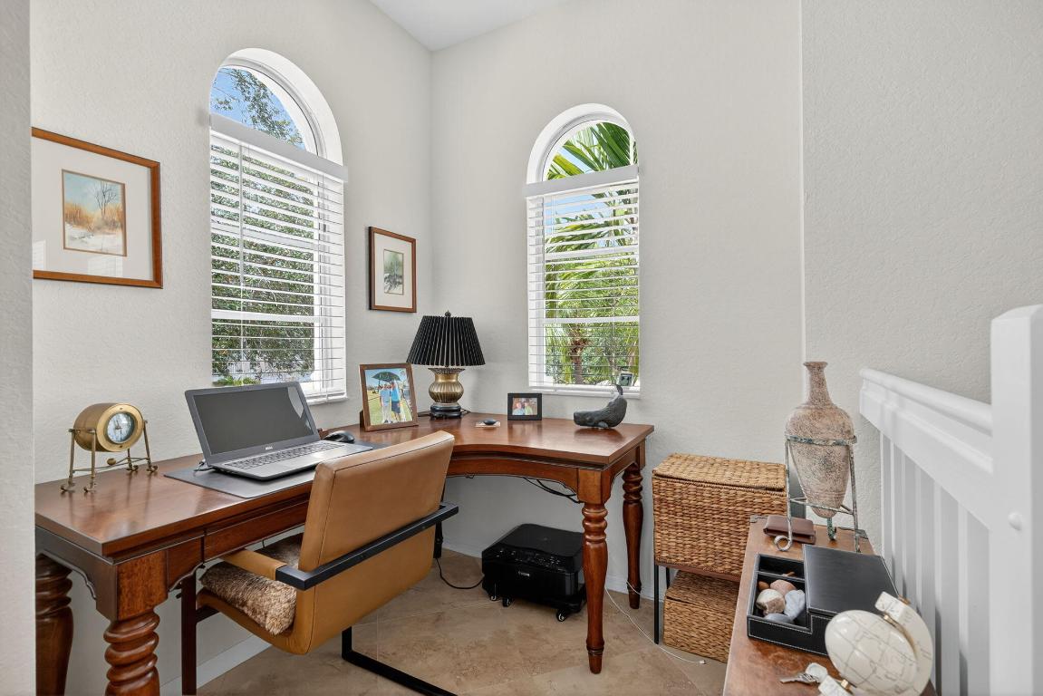 SANDPIPER COVE AT BOTANICA CONDO - Residential