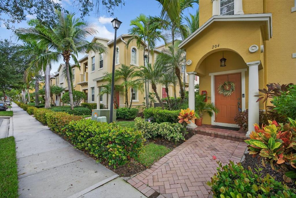 Photo of 115 Seagrape Drive #204, Jupiter, FL 33458 (MLS # R11153611)