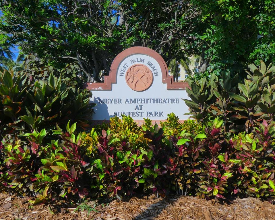 610 CLEMATIS CONDO - Residential