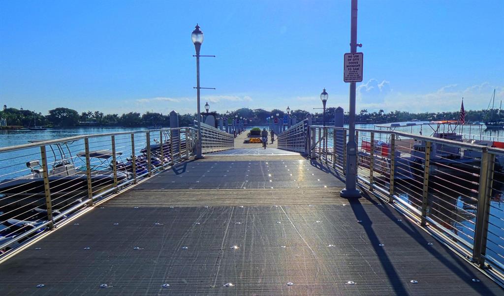 610 CLEMATIS CONDO - Residential