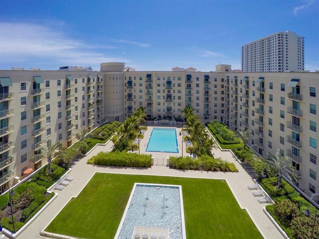 610 CLEMATIS CONDO - Residential