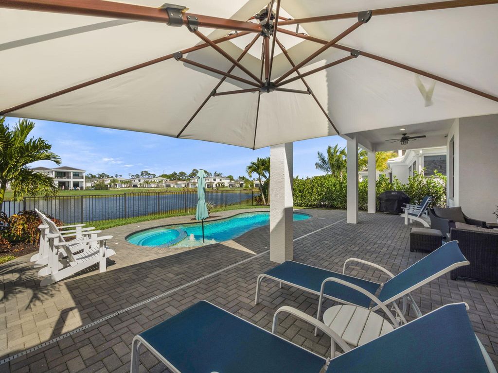 Photo of 5729 Gauguin Terrace, Palm Beach Gardens, FL 33418 (MLS # R11108506)