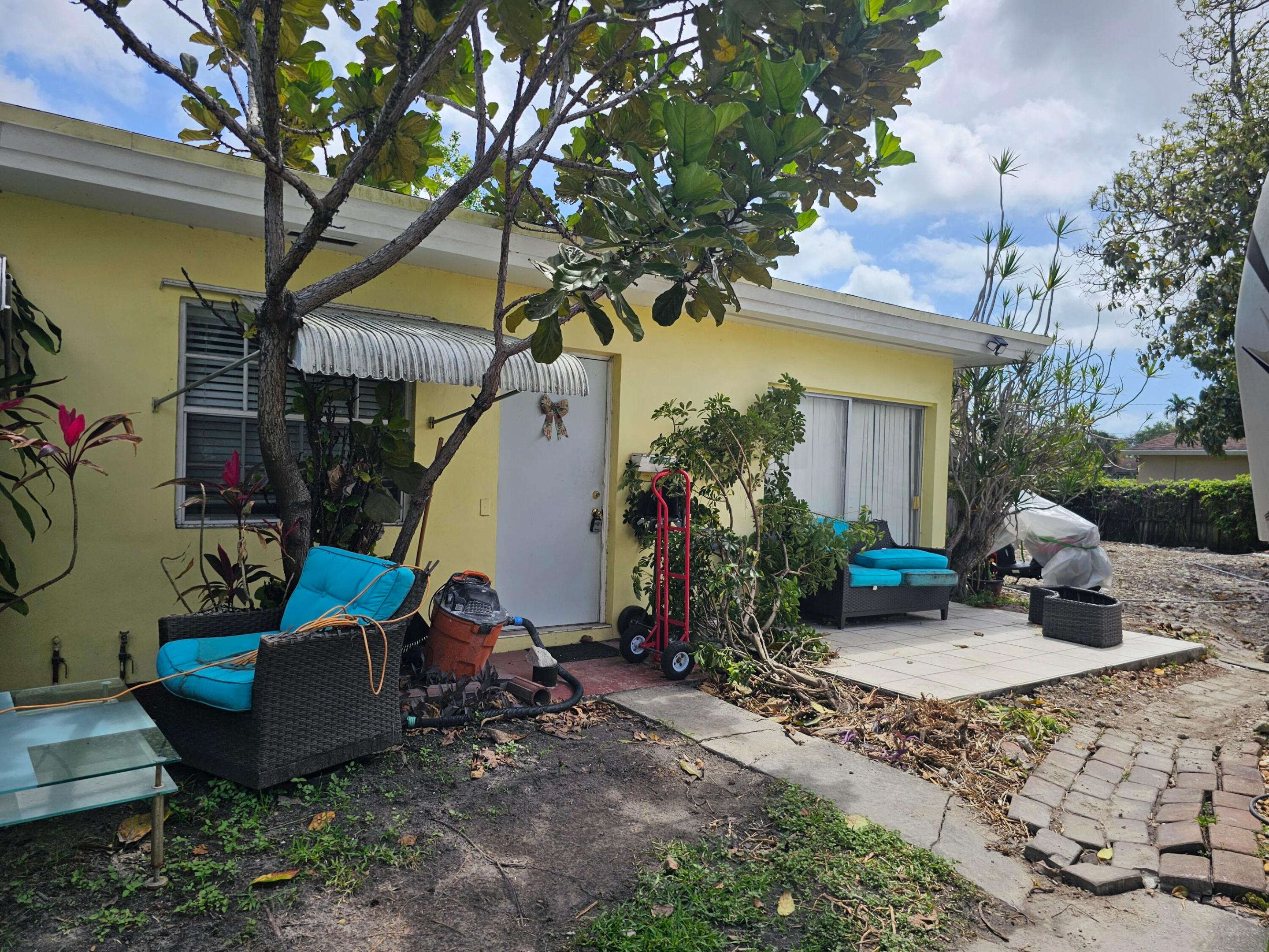 HOLLYWOOD TERRACE AMEN PLAT - Residential Income