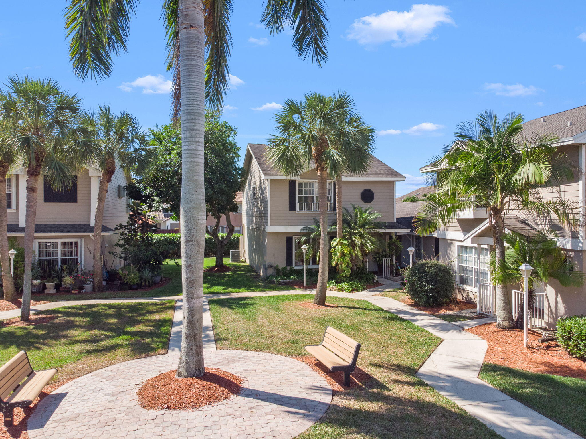 TWIN FOUNTAINS REPLAT - Residential