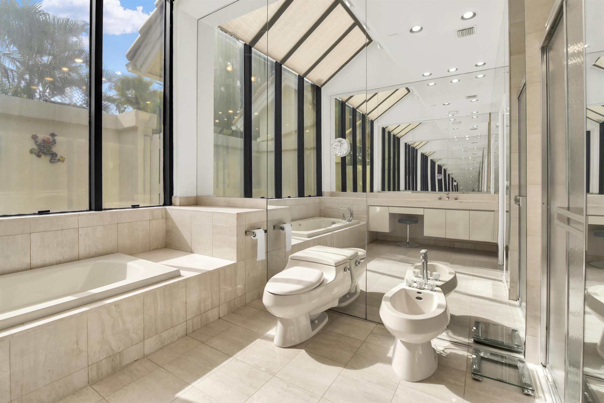 Bocaire Country Club - Residential