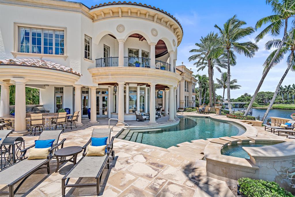 Admirals Cove - Residential