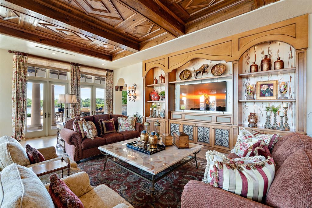 Admirals Cove - Residential