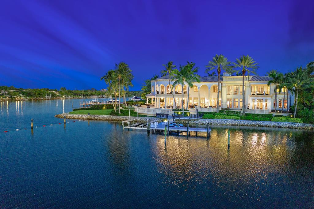 Admirals Cove - Residential