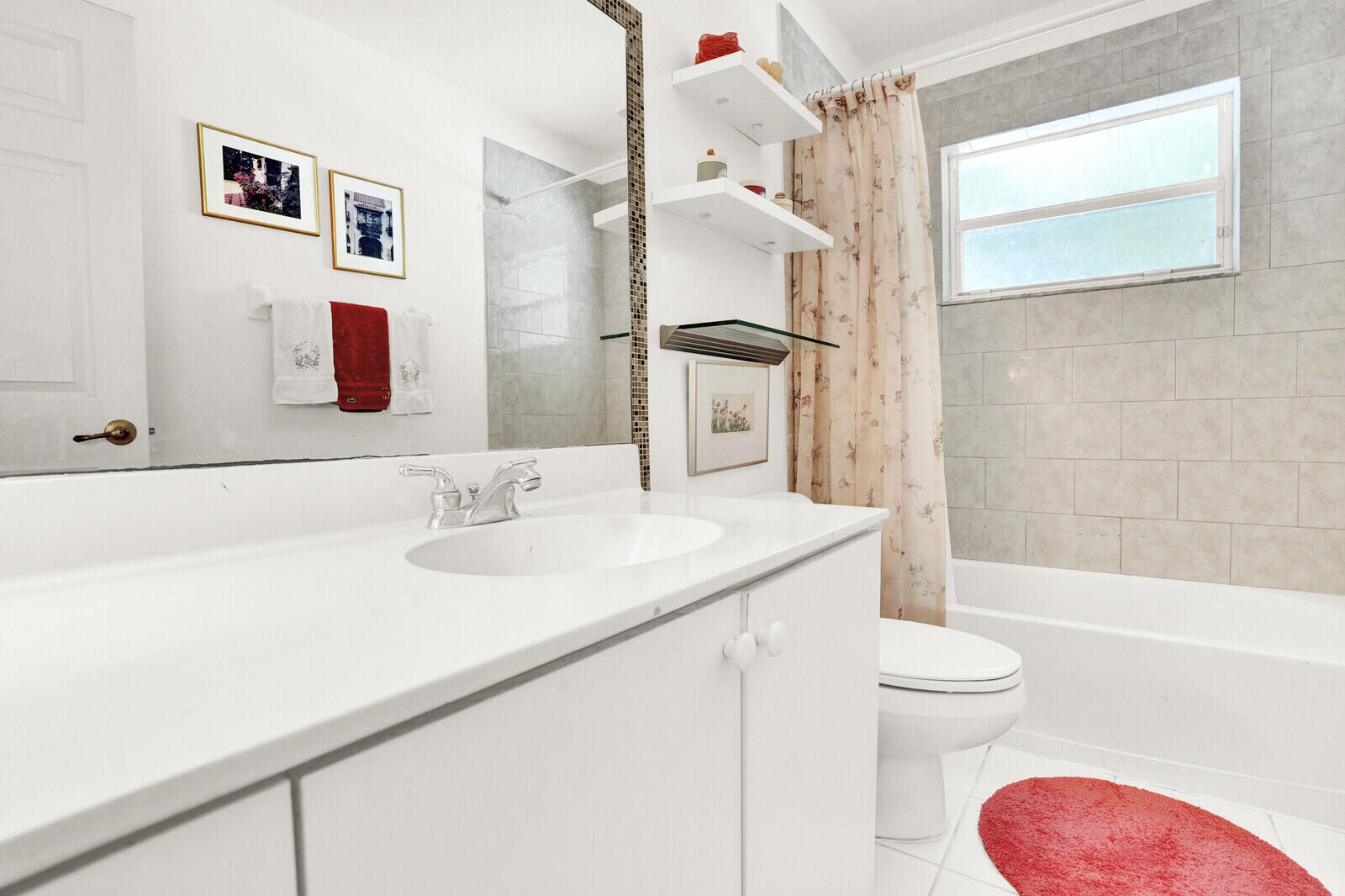 LIBERTY BAY - Residential