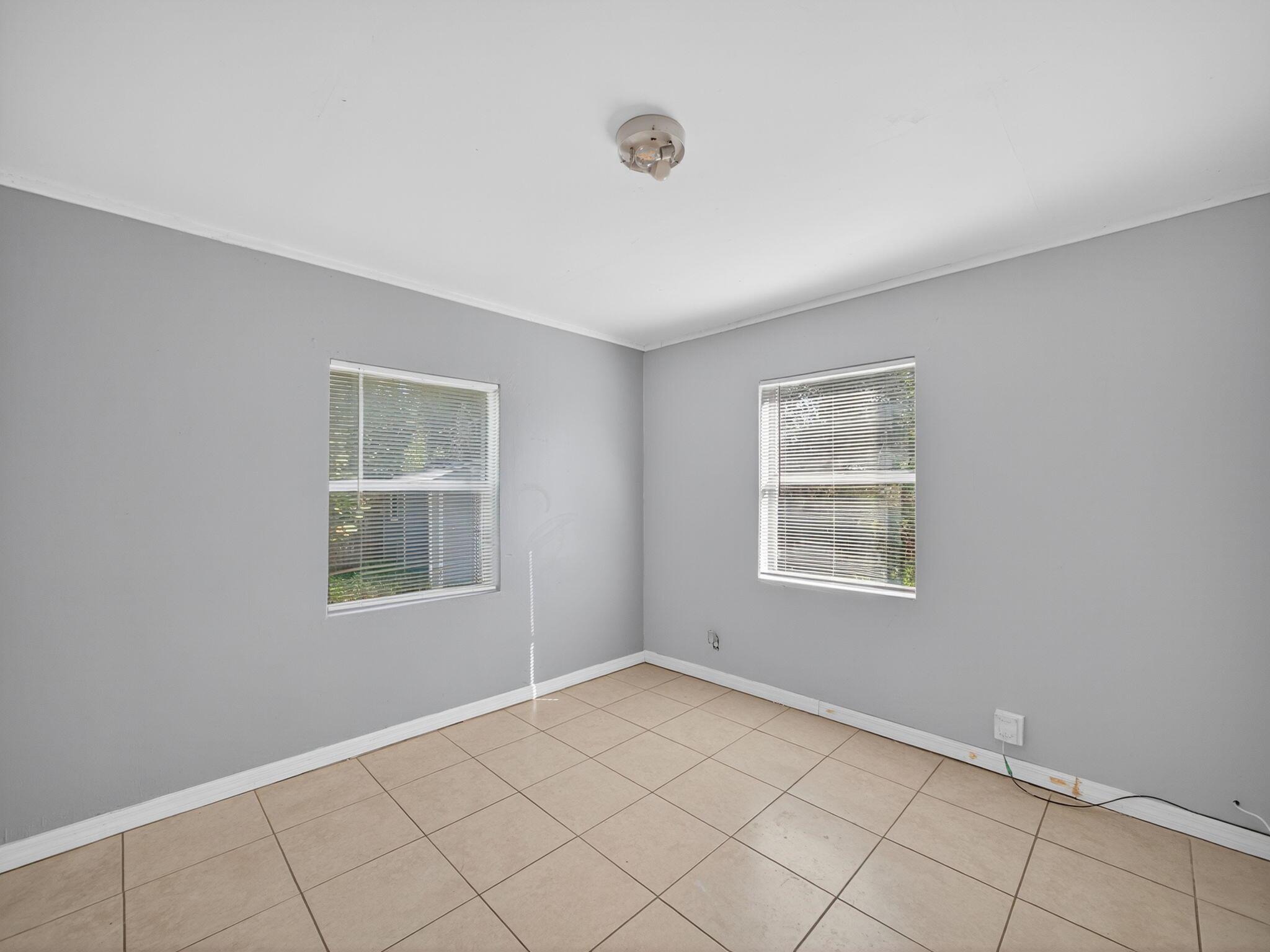 ACREHOME PARK SECOND ADD - Residential