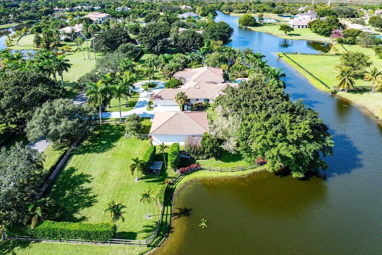 TIERRA DEL REY - Residential