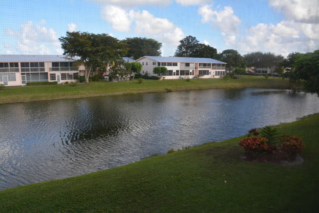 Photo of 201 Oxford 300, West Palm Beach, FL 33417 (MLS # R10777991)