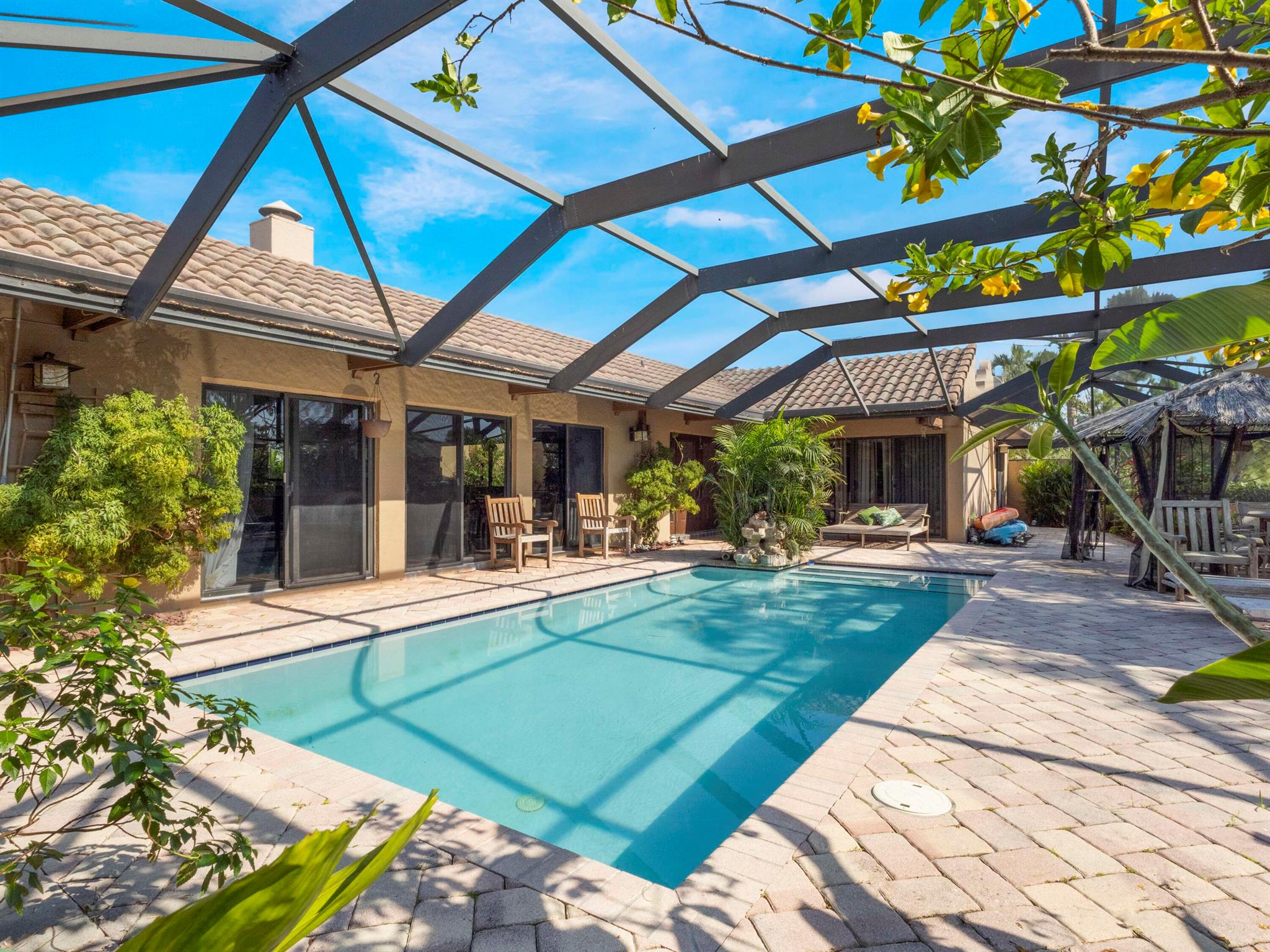 6582 Patio Lane