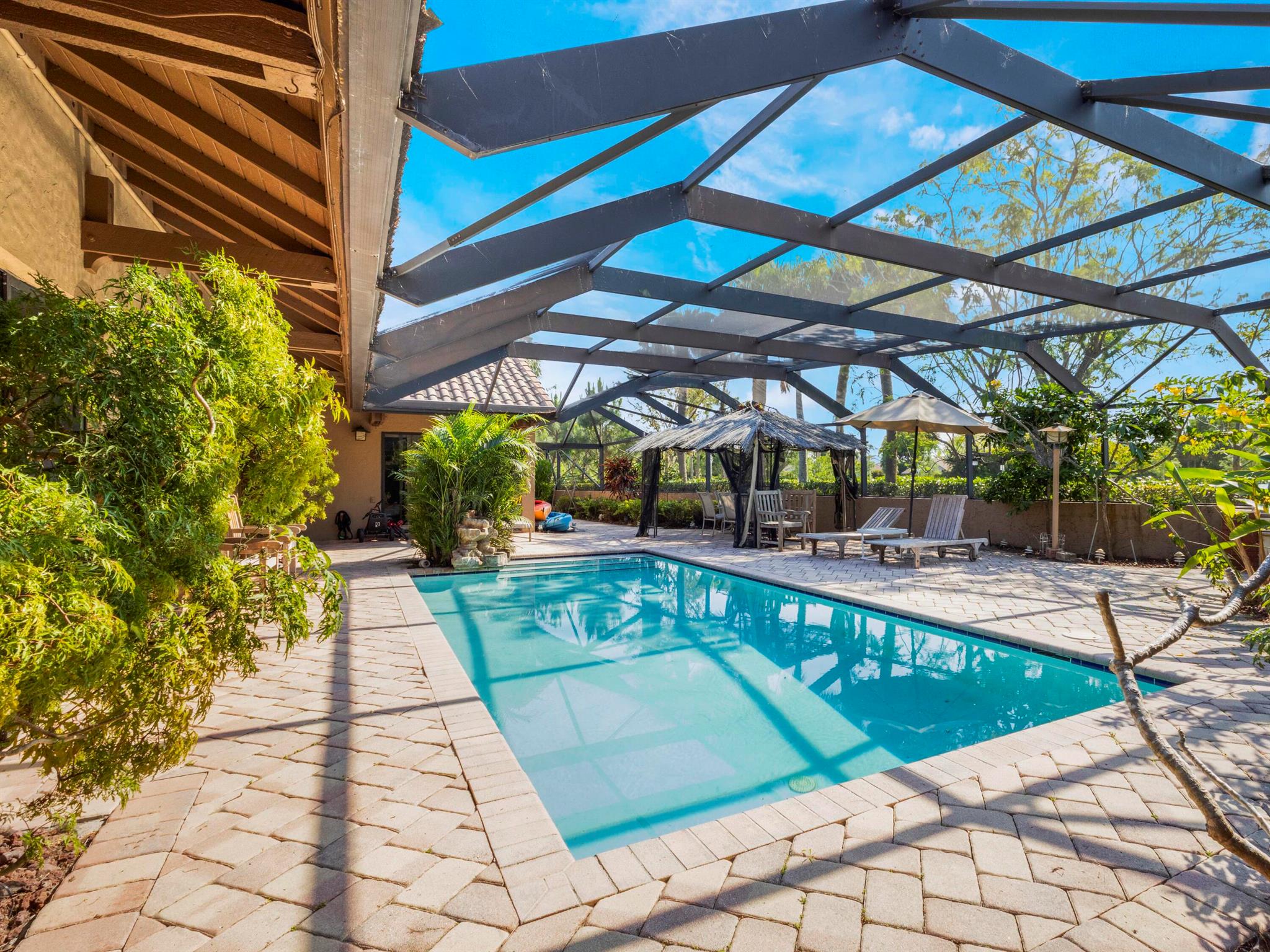 6582 Patio Lane