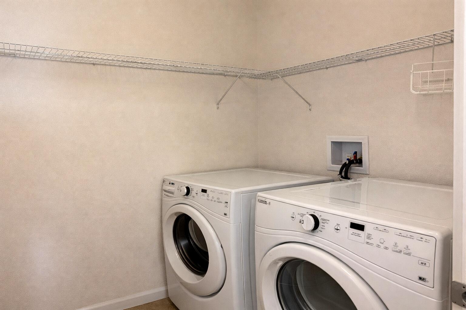 LEXINGTON PLACE - Residential Lease