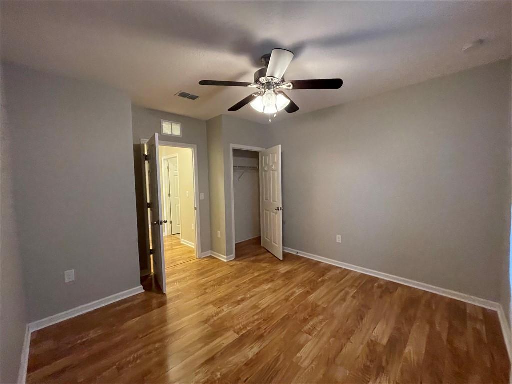 LEXINGTON PLACE - Residential Lease